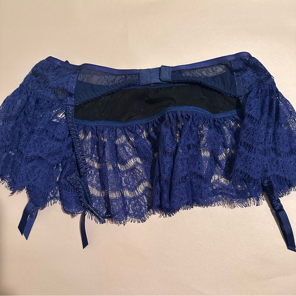 Victoria’s Secret Lace Garter Skirt Blue - Picture 2 of 4